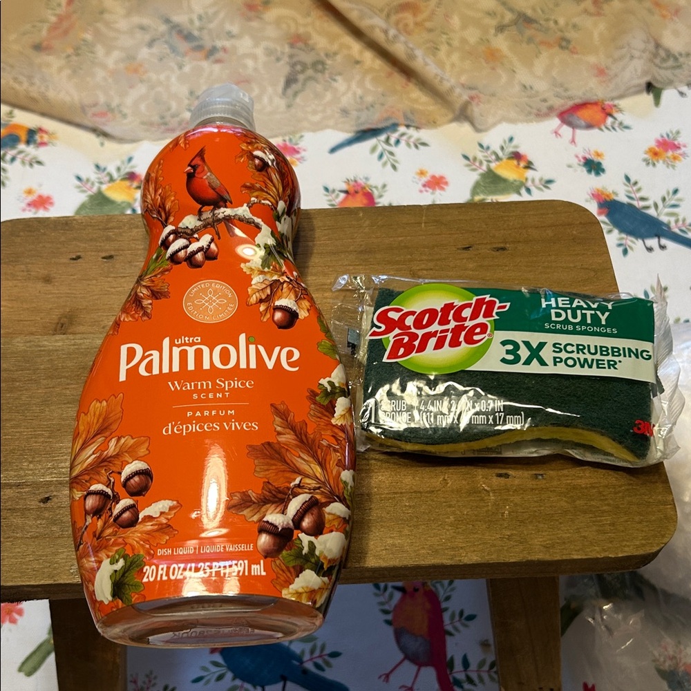 Ultra Palmolive Limited Edition Warm Spice Scent Dish Soap & Scrub Sponge NEW